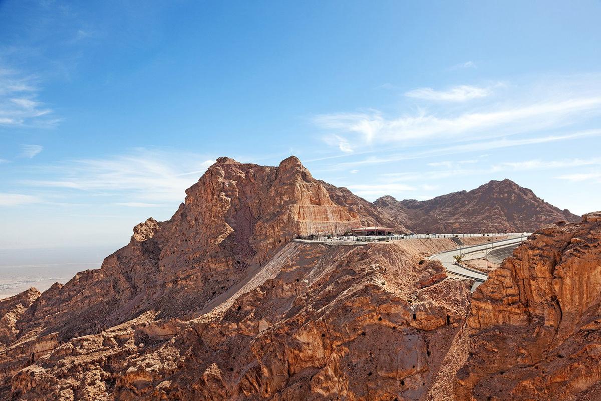Background Jebel Hafeet