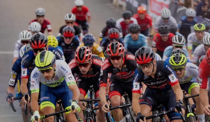 El Cyclo-Cross pren el relleu background image