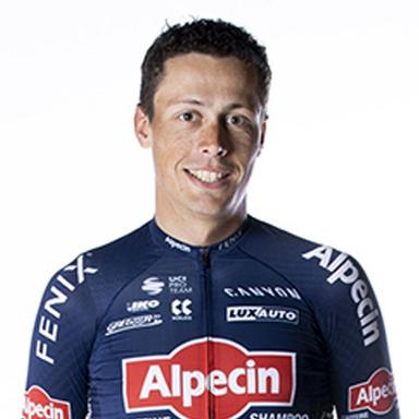 RIESEBEEK Oscar photo