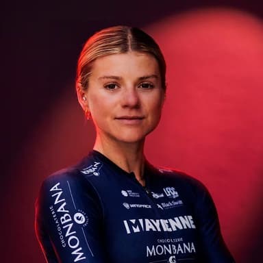 HALL Francesca photo